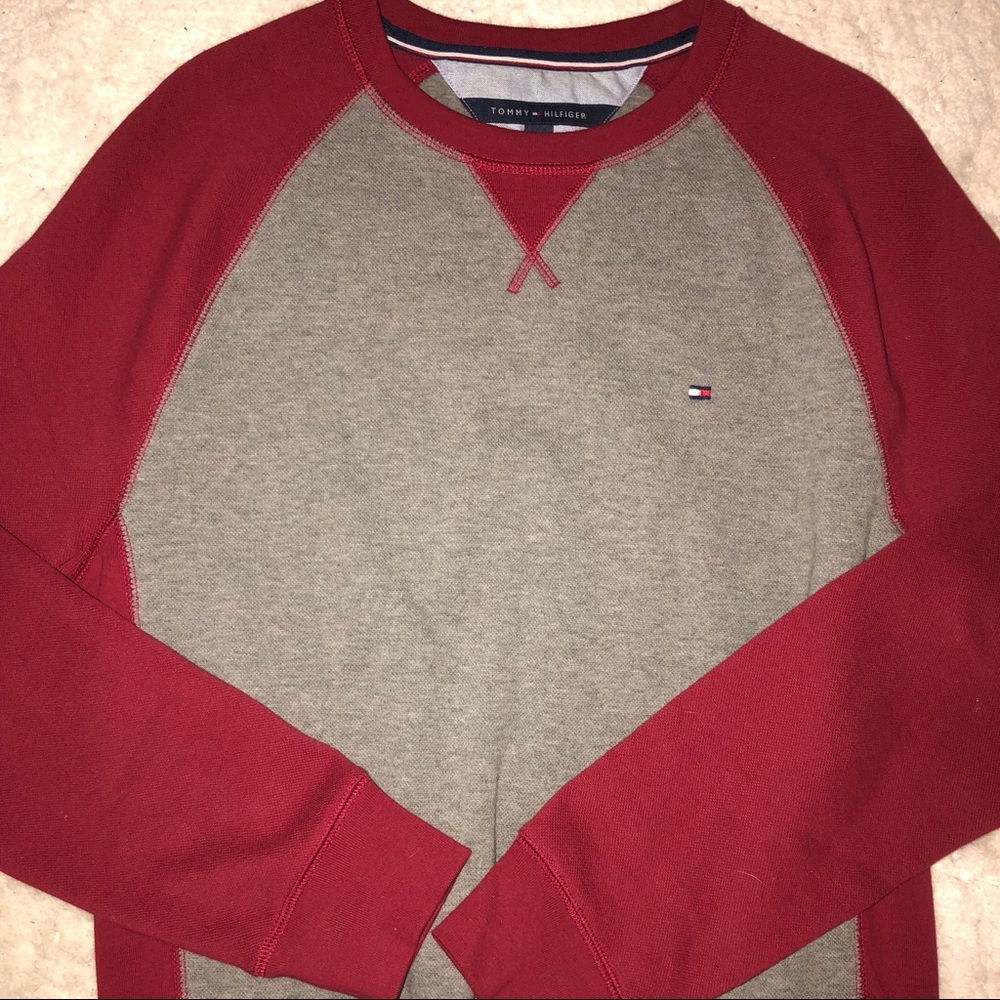 Tommy Hilfiger sweatshirt